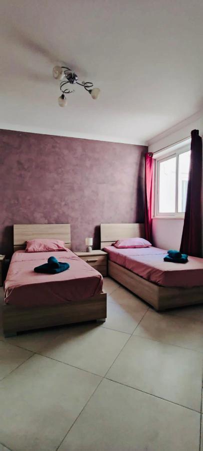 Mela 1 Apartment *