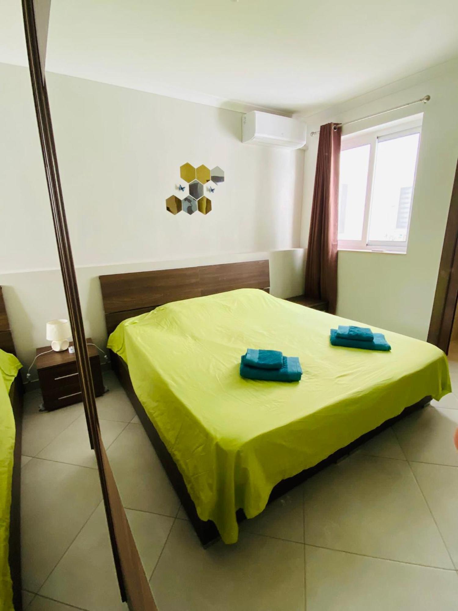 Mela 1 Apartment *