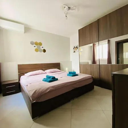 Mela Apartment 1 St. Paul's Bay Exterior photo